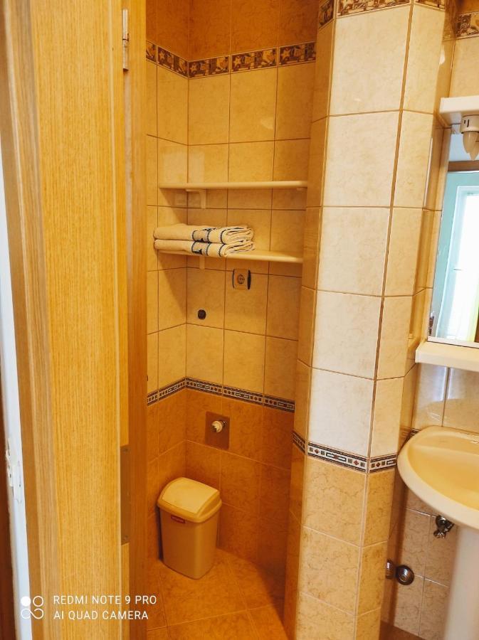 Apartment Topic Baška Voda エクステリア 写真