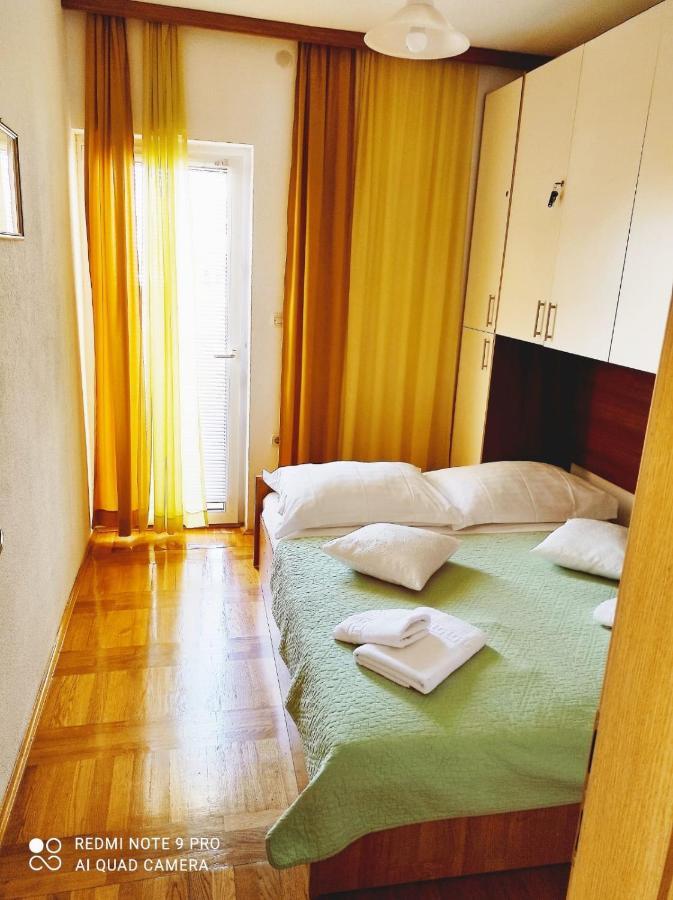 Apartment Topic Baška Voda エクステリア 写真