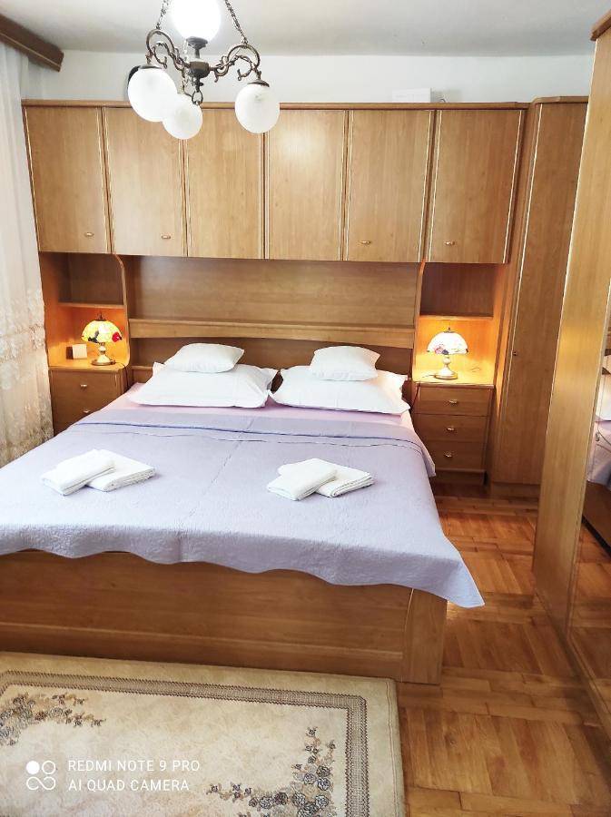 Apartment Topic Baška Voda エクステリア 写真