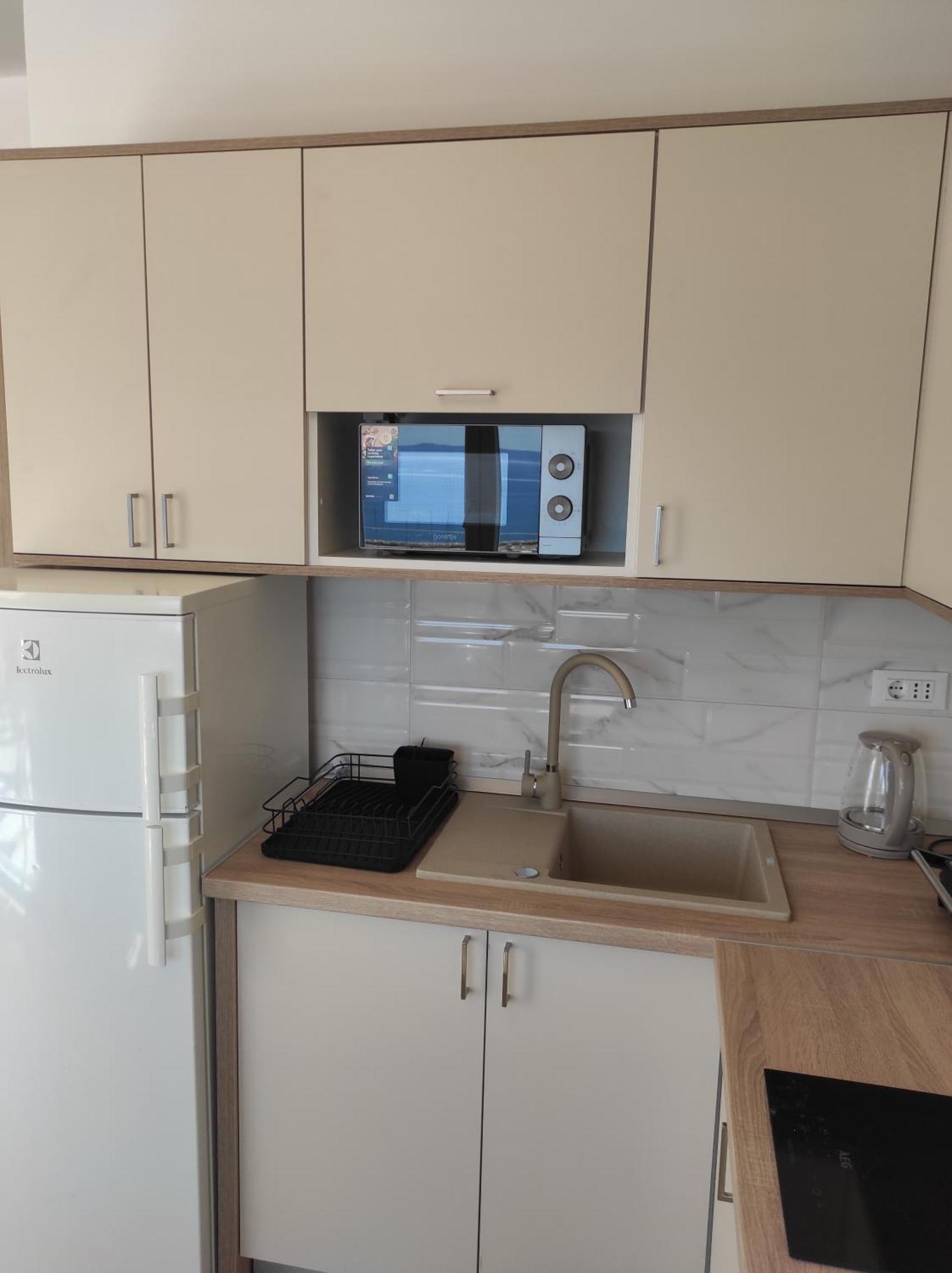 Apartment Topic Baška Voda エクステリア 写真