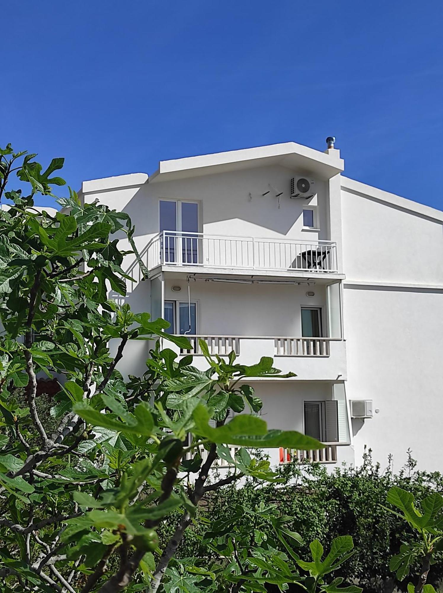 Apartment Topic Baška Voda エクステリア 写真