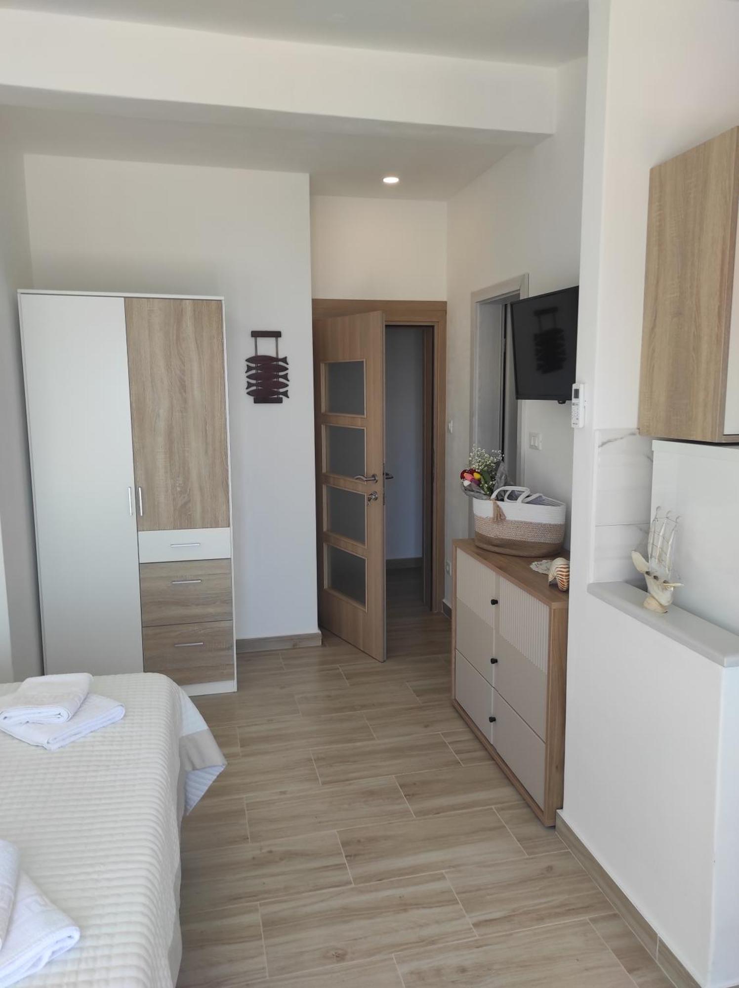 Apartment Topic Baška Voda エクステリア 写真