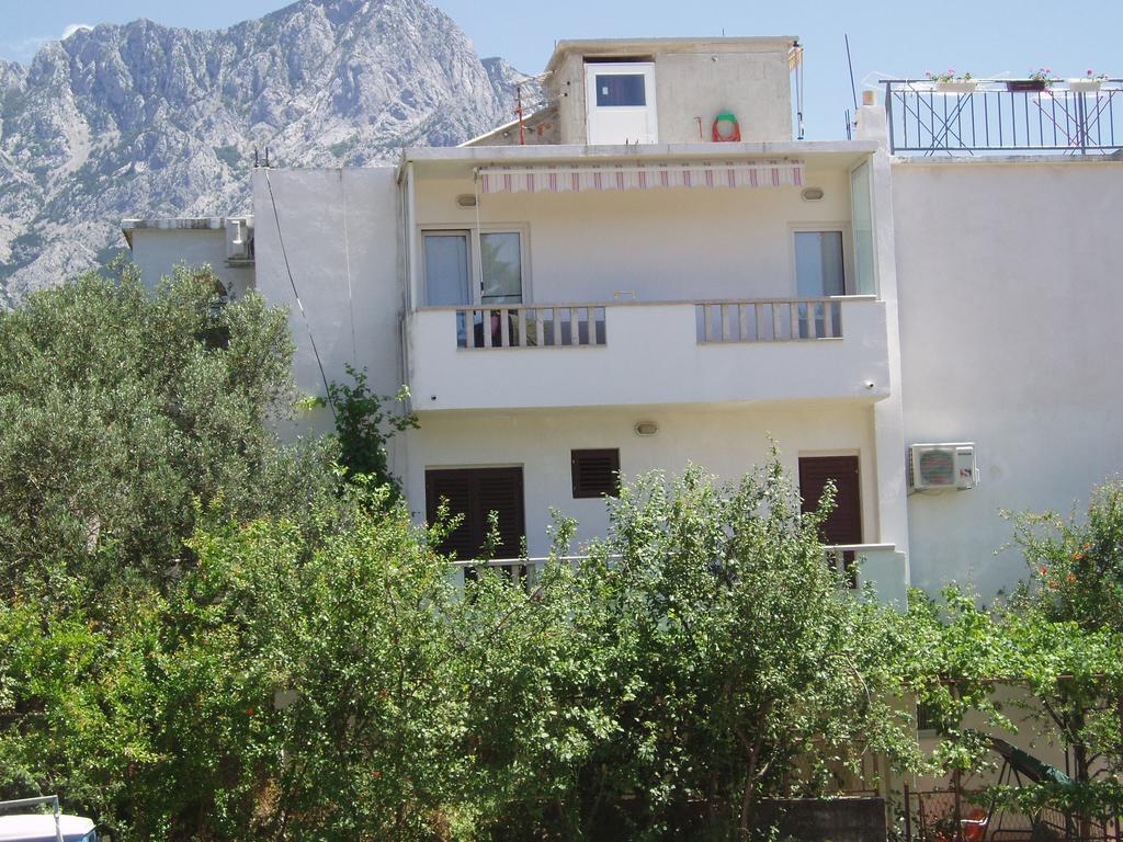 Apartment Topic Baška Voda エクステリア 写真