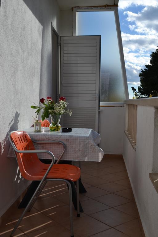 Apartment Topic Baška Voda エクステリア 写真