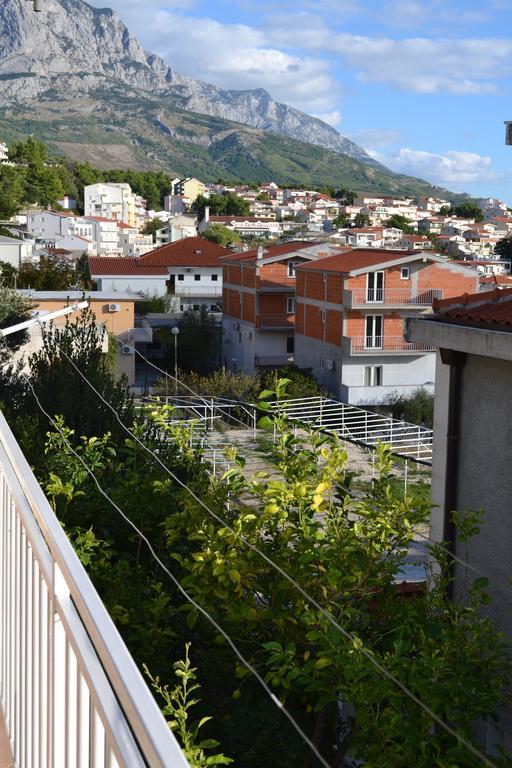 Apartment Topic Baška Voda エクステリア 写真