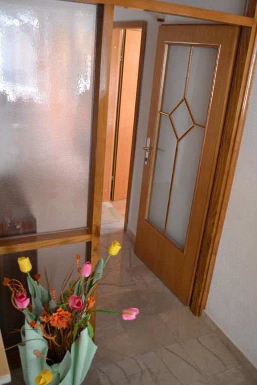 Apartment Topic Baška Voda エクステリア 写真