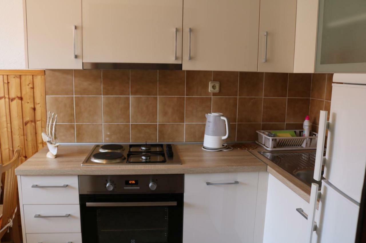 Apartment Topic Baška Voda エクステリア 写真